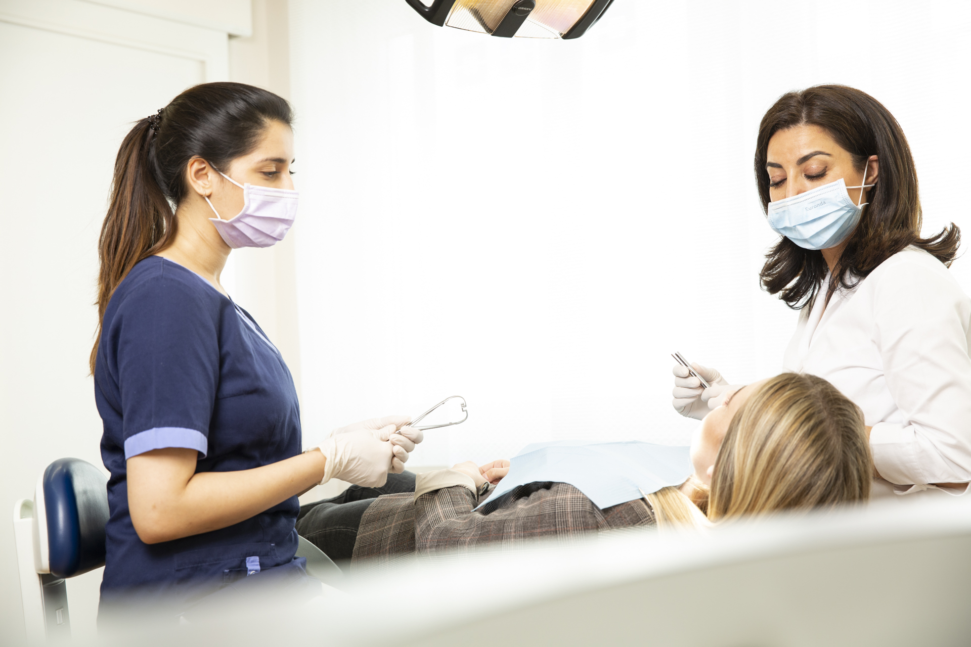 Behandlung Dr. med. dent. Mahssa Tehrani